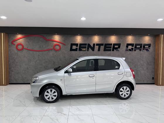 TOYOTA ETIOS 1.5 XS 16V FLEX 4P MANUAL TOYOTA ETIOS 1.5 XS 16V FLEX 4P MANUAL